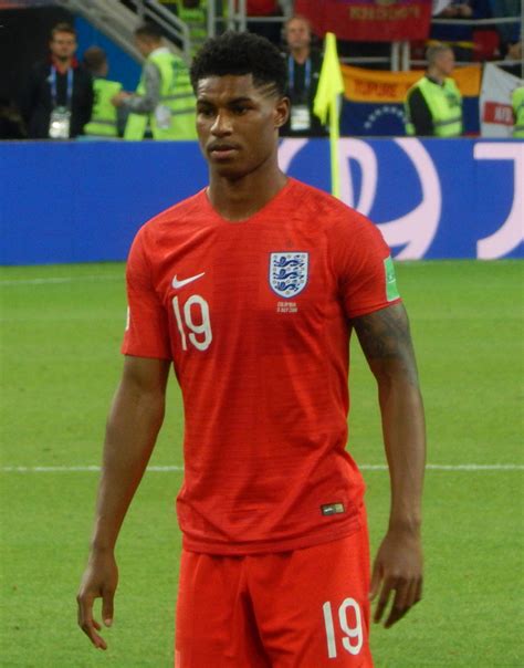 Top 10 facts about England soccer star Marcus Rashford - Discover Walks ...