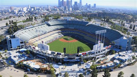 Dodgers Stadium Concerts 2024 - Elsie Idaline