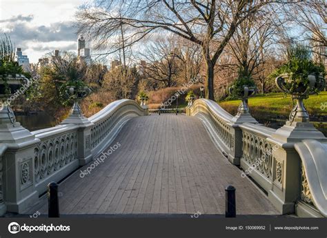 Bow bridge Central Park — Stock Photo © johnanderson #150069952