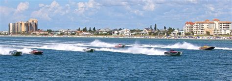 Offshore Powerboat Racing - boats.com