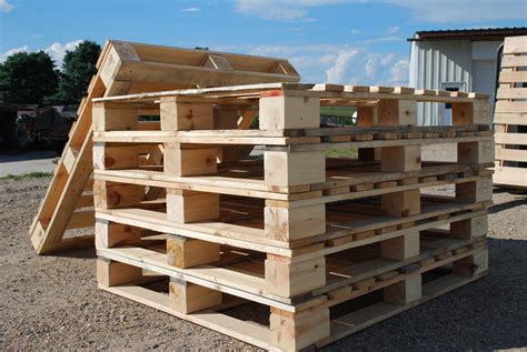 Block Pallets | Sauk Centre | Centre Pallet