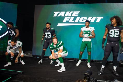 Twitter had a lot to say about the Jets' new uniforms