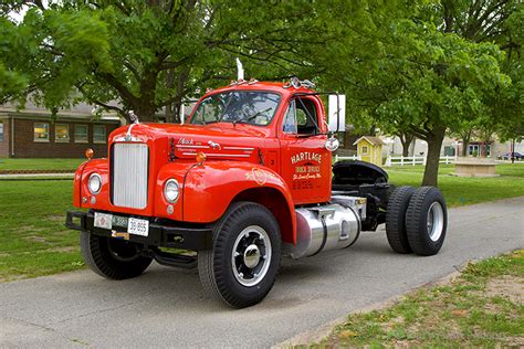 1959 Mack B 61 : : Gary Alan Nelson Photography