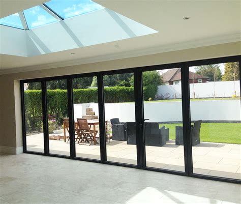 Aluminium bifold doors - Design Bifolds