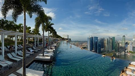 8 Best Infinity Pools To Dive Into In Singapore - Shout