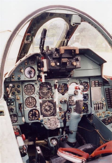 Su-17M2 cockpit - Military and General Aviation - CombatACE