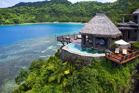 7 best luxury resorts in the idyllic islands of Fiji