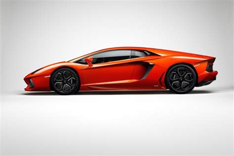 Lamborghini Aventador LP700-4 Photo Gallery, Prices - autoevolution