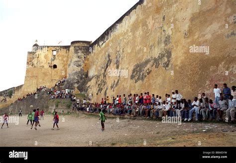 old town mombasa kenya Stock Photo - Alamy