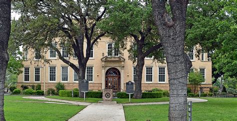 041 Kerr County - 254 Texas Courthouses