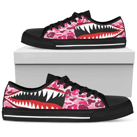 Bape Shark Pink Men's Low Top Canvas Shoes - Casual