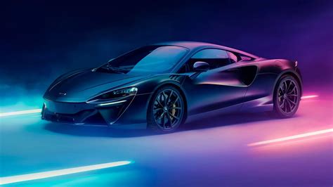 Here's How The McLaren Artura Offers P1-Like Performance At A Fraction Of The Cost