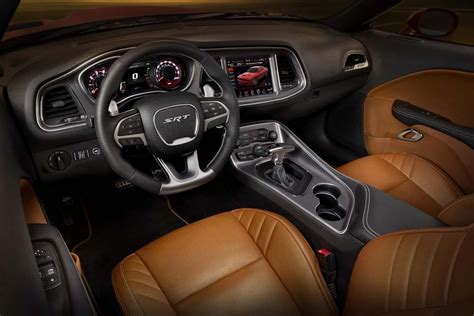 2015 Dodge Challenger SRT Hellcat – interior | TheDetroitBureau.com