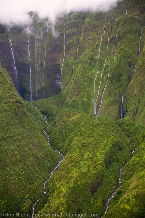 waterfalls, Kauai, Hawaii | Photos by Ron Niebrugge