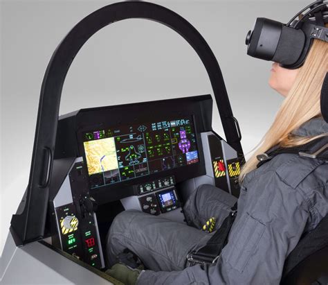 F-35 Simulator aus der Schweiz | Cockpit