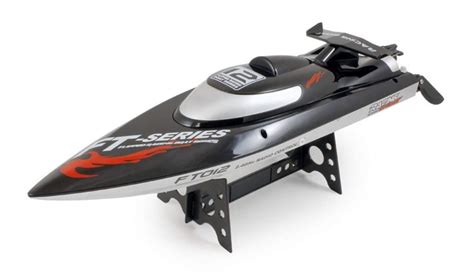 9 Best RC Boats | Slashdigit