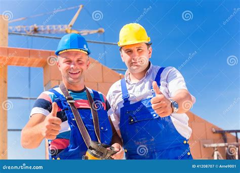 Construction Site Workers Building Walls on House Stock Image - Image of bricks, home: 41208707