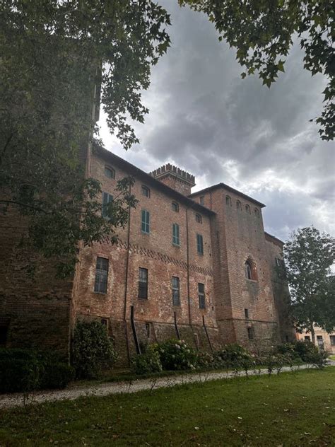 Photos: What it's like living in a 900-year-old Italian castle | CNN