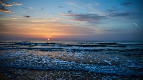 Sea Waves During Sunset Under Blue Cloudy Sky 4K HD Nature Wallpapers ...