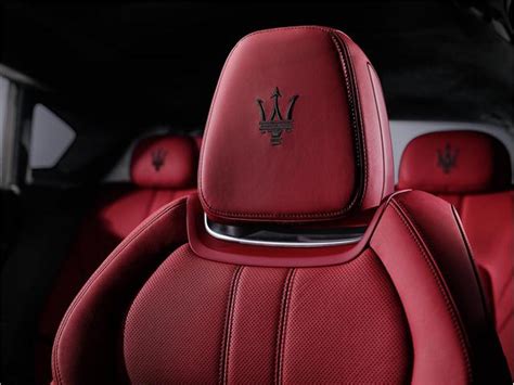 2017 Maserati Levante: 16 Interior Photos | U.S. News