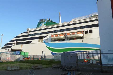 Holyhead to Dublin Ferry - With 2023 Timetable and Price