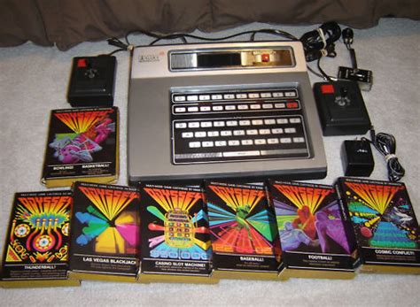 Retro Treasures: Magnavox Odyssey 2 & games