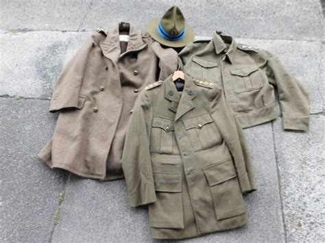 WWII New Zealand Full Uniform Set Named to Officer - Trade In Military