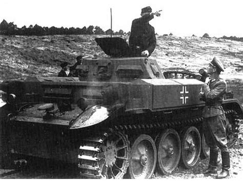 German flamethrower tank Pz Kpfw II (Flamm)