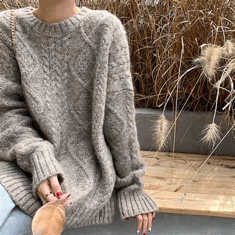 Oversized Cable Knit Sweater | Carmen Candela