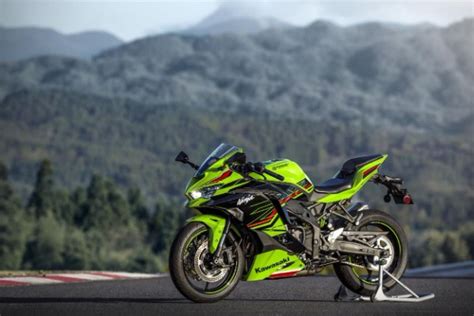 Kawasaki to introduce Ninja ZX-4R four-cylinder Supersport | Chris Walker Kawasaki