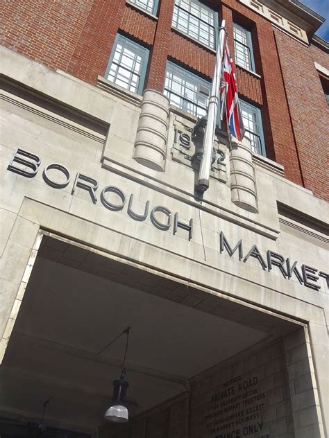 Scrumpdillyicious: London's Borough Market & Fish! Seafood Restaurant