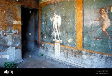 Fresco, villa of the mysteries, pompeii hi-res stock photography and ...