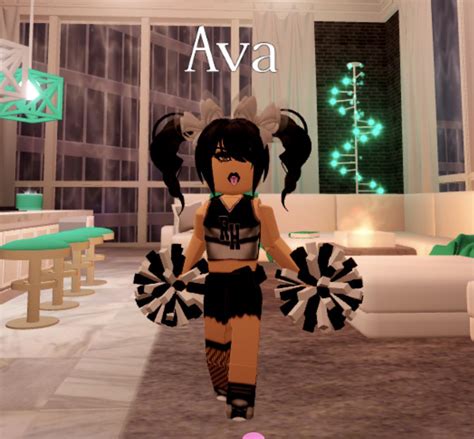 I made a gothic Royale High cheerleader! What do you think?.. : RoyaleHigh_Roblox