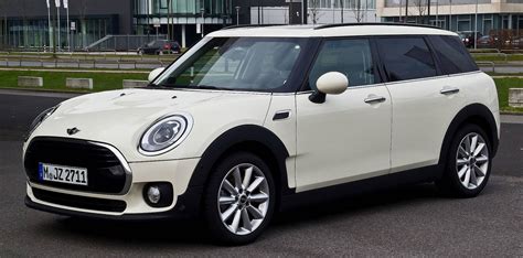 2012 MINI Cooper Clubman 2-Door Coupe