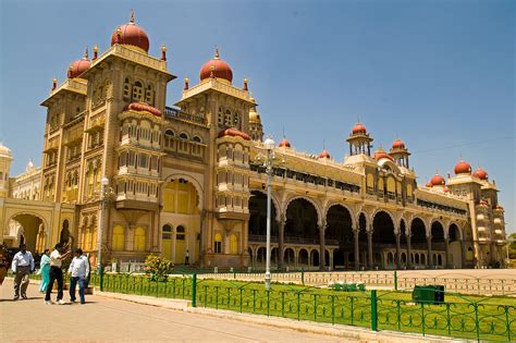 File:Mysore Palace, Mysore, Karnataka.jpg - Wikimedia Commons