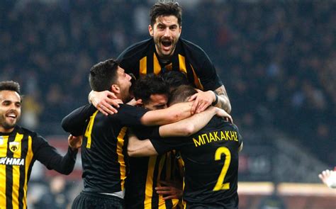 AEK gets the better of Olympiakos again, ousting it from the Cup | Sports | ekathimerini.com