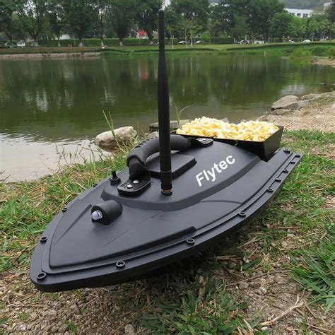 Flytec 2011 5 Smart RC Bait Boat Fishing Tool Toys Dual Motor Fish Finder Boat rc Remote Control ...