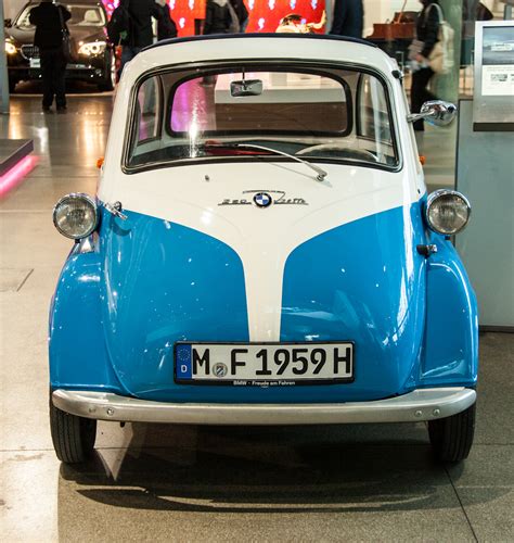 BMW ISETTA - Review and photos