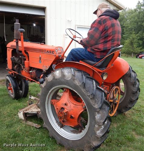 Case VAC tractor in Silver Lake, IA | Item AF9984 sold | Purple Wave