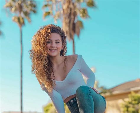 Sofie Dossi | Instagram Live Stream | 12 March 2020 | IG LIVE's TV