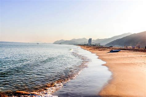 Beaches in Fujairah - bookdhowcruisedubai