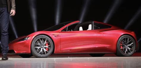 Tesla Roadster: Elon Musk confirms race car-like centerlock wheels ...