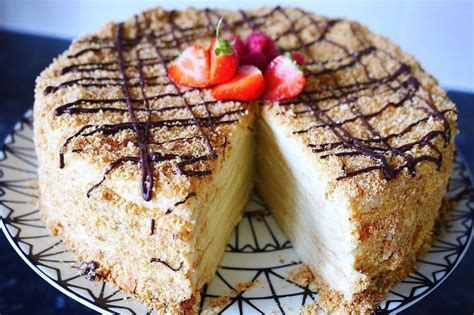 Traditional Russian Napoleon Cake Recipe | Bryont Blog