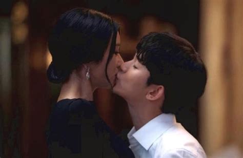 Kim Soo Hyun and Seo Ye Ji’s “It’s Okay Not To Be Okay” Ratings Peak Before Finale – JayneStars.com