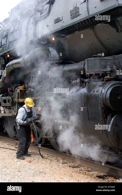 Close view of historic Challenger locomotive steam engine Stock Photo - Alamy