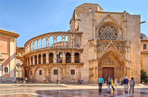 Here’s how to explore Valencia’s rich architecture