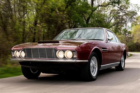 Aston Martin Lagonda Market - CLASSIC.COM