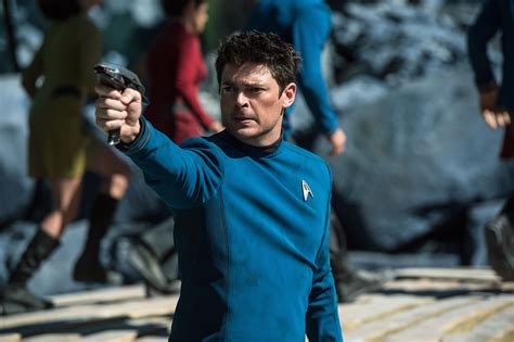 Star Trek Beyond Review: Found in Space | Collider