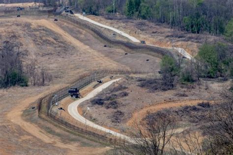 South Korea to build a peace trail along the DMZ