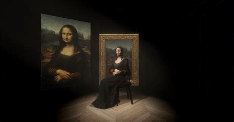 Inside Louvre Museum Mona Lisa